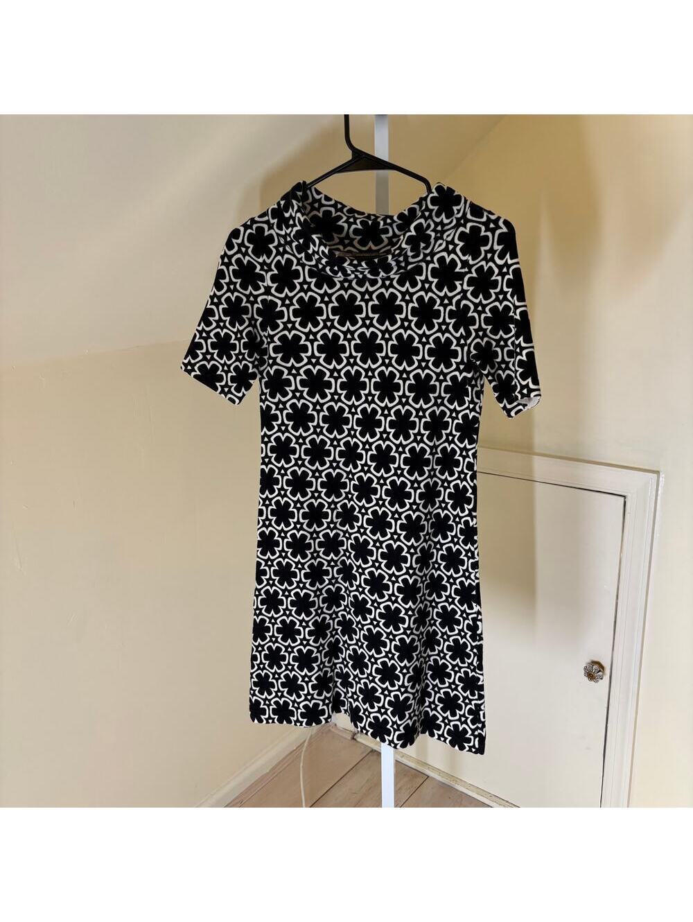 Ann Taylor EUC Women's Black Floral Cotton Mock Neck Sweater Dress XS Petite